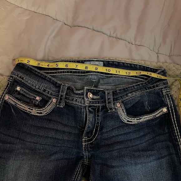 Jeans - Picture 8 of 8